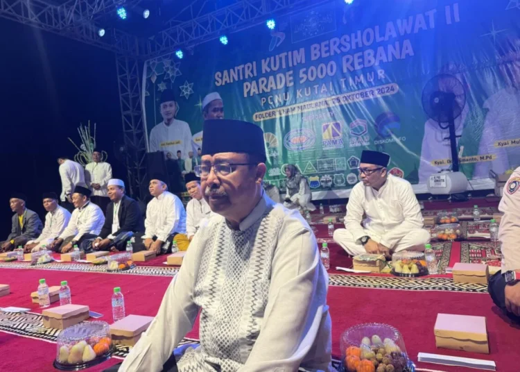 Gus Ilham dan Ustaz Fatihul Meriahkan Hari Santri Kutim