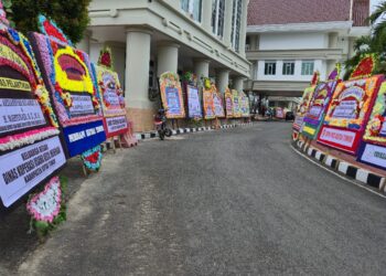 Kantor Bupati Bertabur Ucapan Usai Pelantikan, Ardansyah: Tanggung Jawab Besar Ada di Pundak Kami