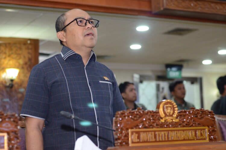 Novel Tyty: Jangan yang Penting Berdiri Tapi Air Tidak Mengalir