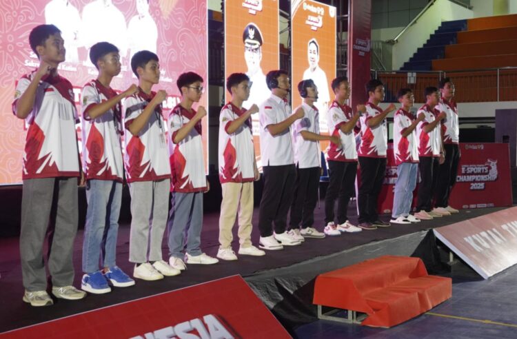 Final Panas, Redemption Libas Zeus Dua Game Langsung