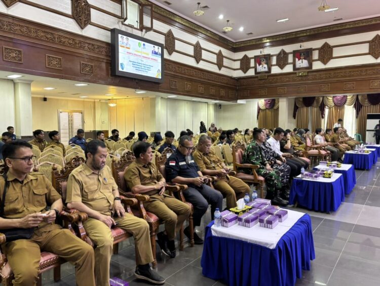 Patroli Humanis Satpol PP Kutim, Tata Kota dari Gepeng hingga Badut Jalanan
