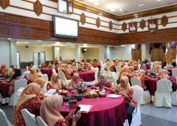 Perempuan Kutim Pilar Ekonomi; Kreatif dari Rumah dan Mandiri untuk Keluarga