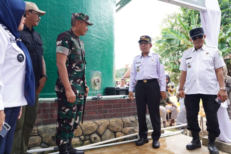 Sinergi TNI dan Pemkab Kutim: Dari Air Bersih Bangun Ketahanan Keluarga