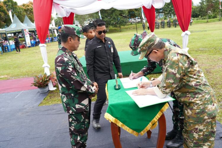 Tuntas 100 Persen! TNI-Pemkab Kutim Bangun Infrastruktur Perbatasan