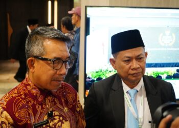 Digitalisasi Zakat Kutim Diapresiasi, Bupati Ardiansyah Terima Penghargaan BAZNAS Awards 2025